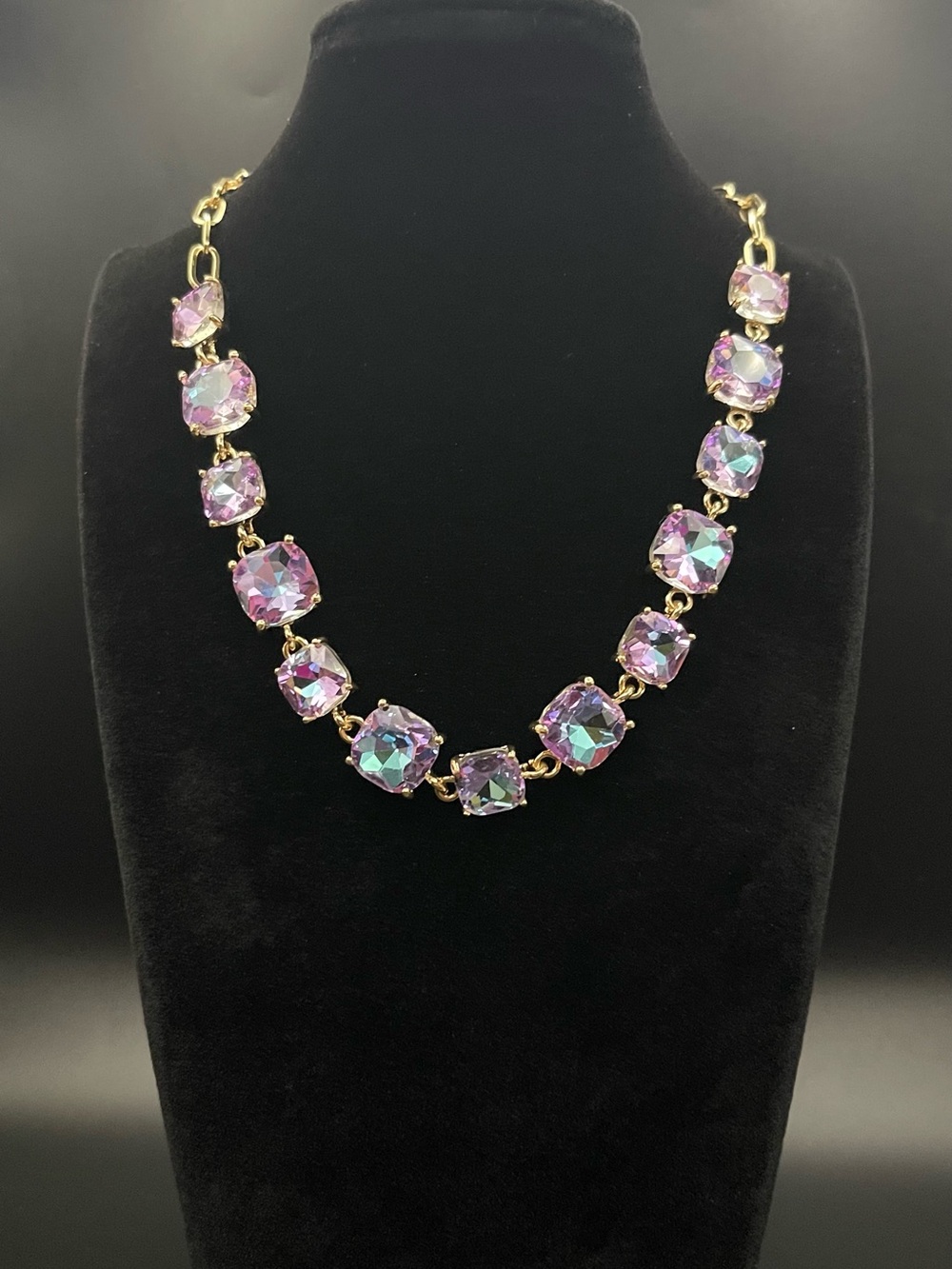 Chic & Chic New York Iridescent Purple Statement Necklace 16” + 3” Extender NWT